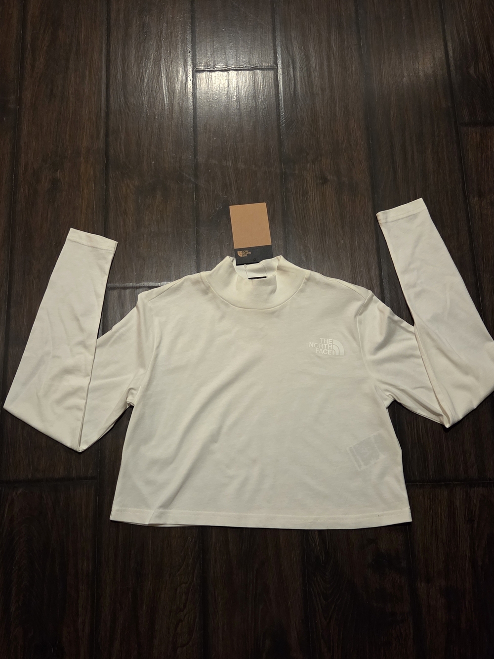 The North Face Women's White Mock-Neck Long Sleeve Crop Top